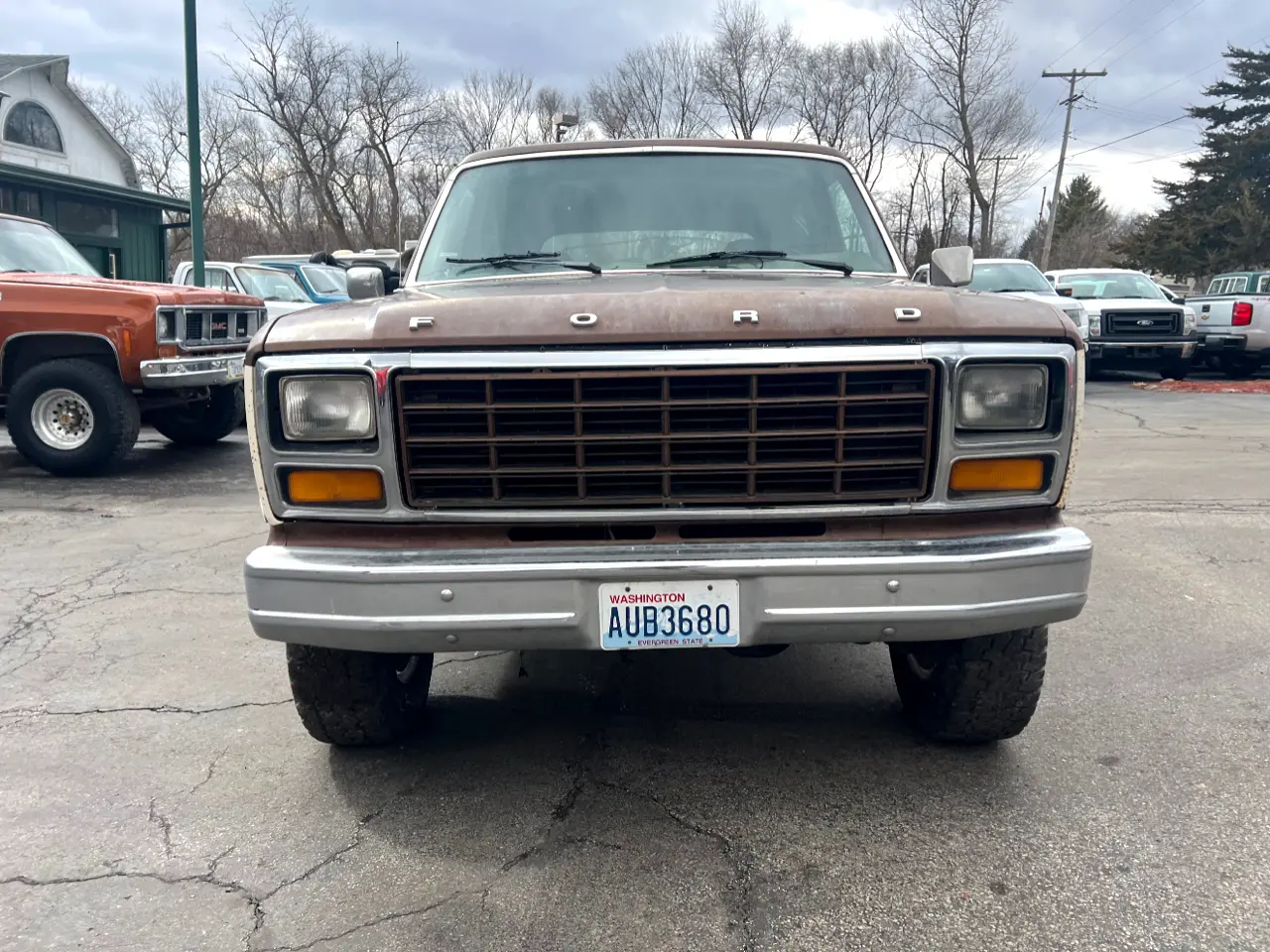 1981 Ford Bronco - 2