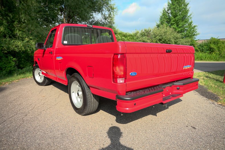 1,686-Mile 1993 Ford F-150 Lightning - 4