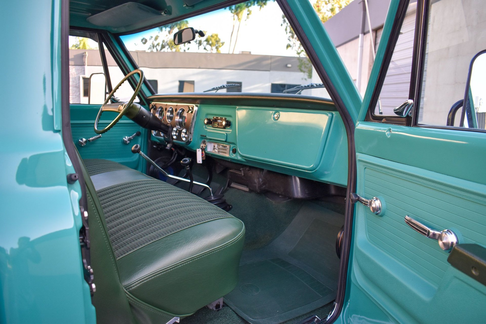 Sold: 1972 Chevrolet K20