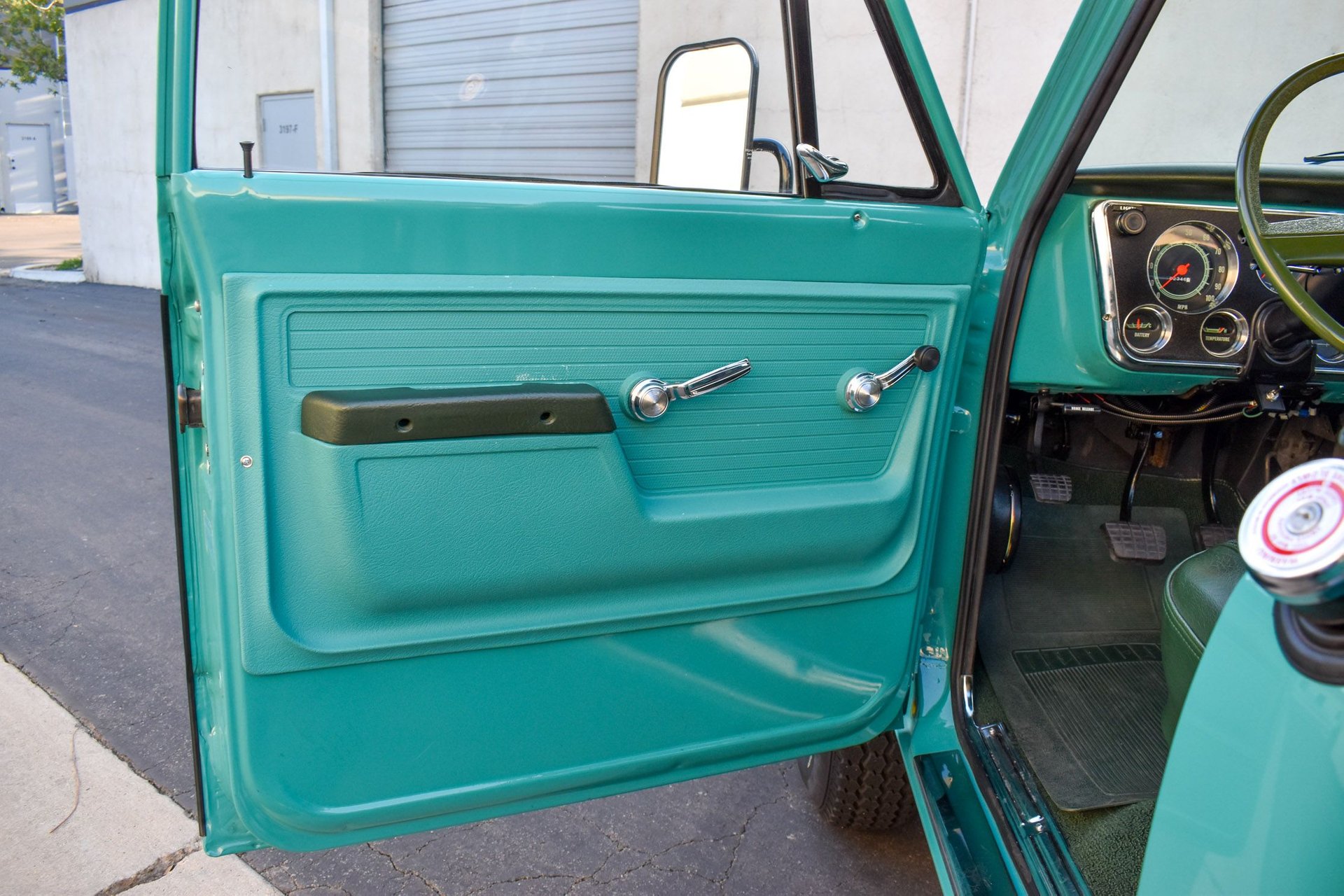 Sold: 1972 Chevrolet K20