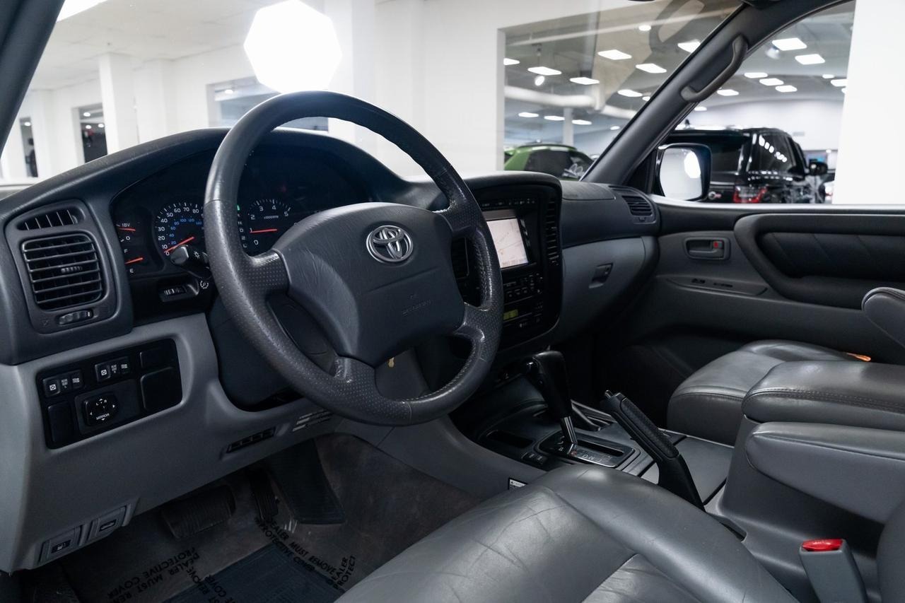 57k-Mile 2002 Toyota Land Cruiser