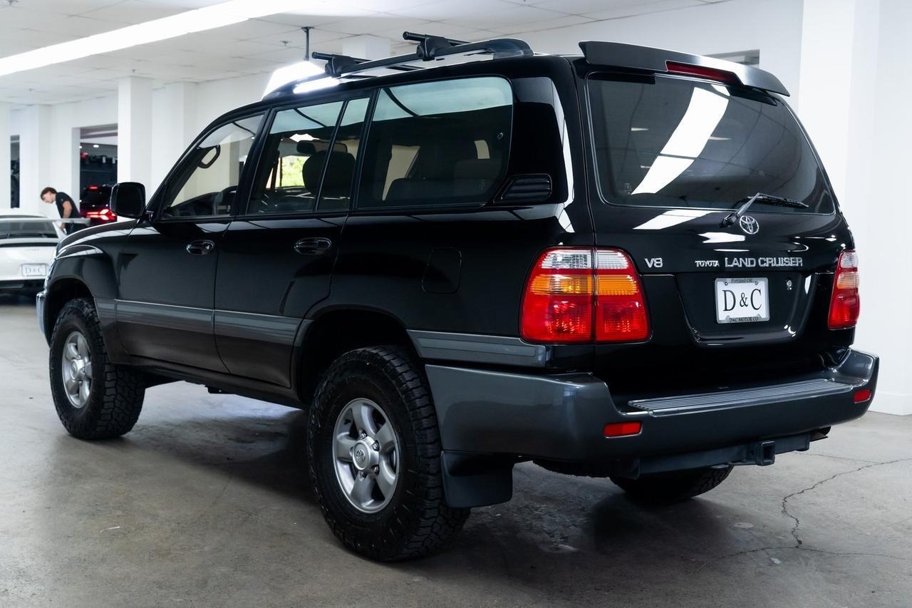 57k-Mile 2002 Toyota Land Cruiser