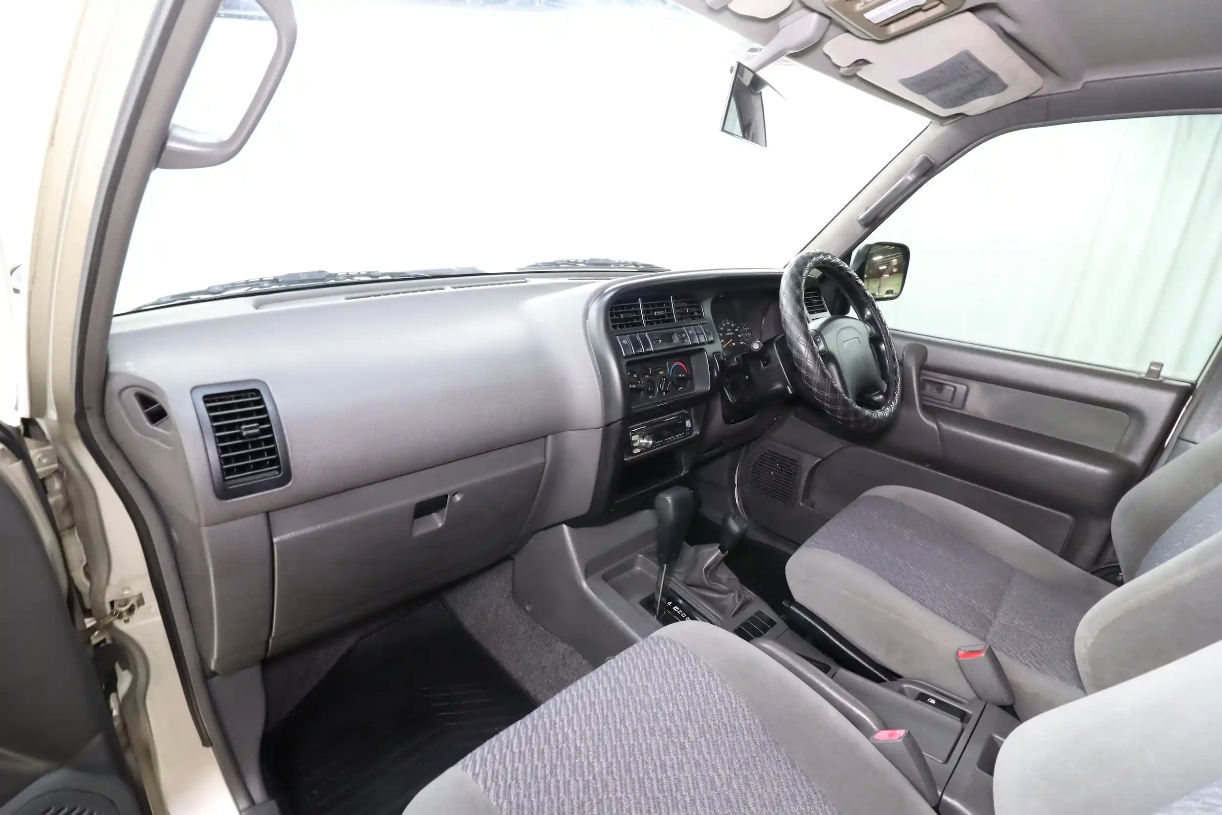 1996 Isuzu Bighorn Plaisir Short