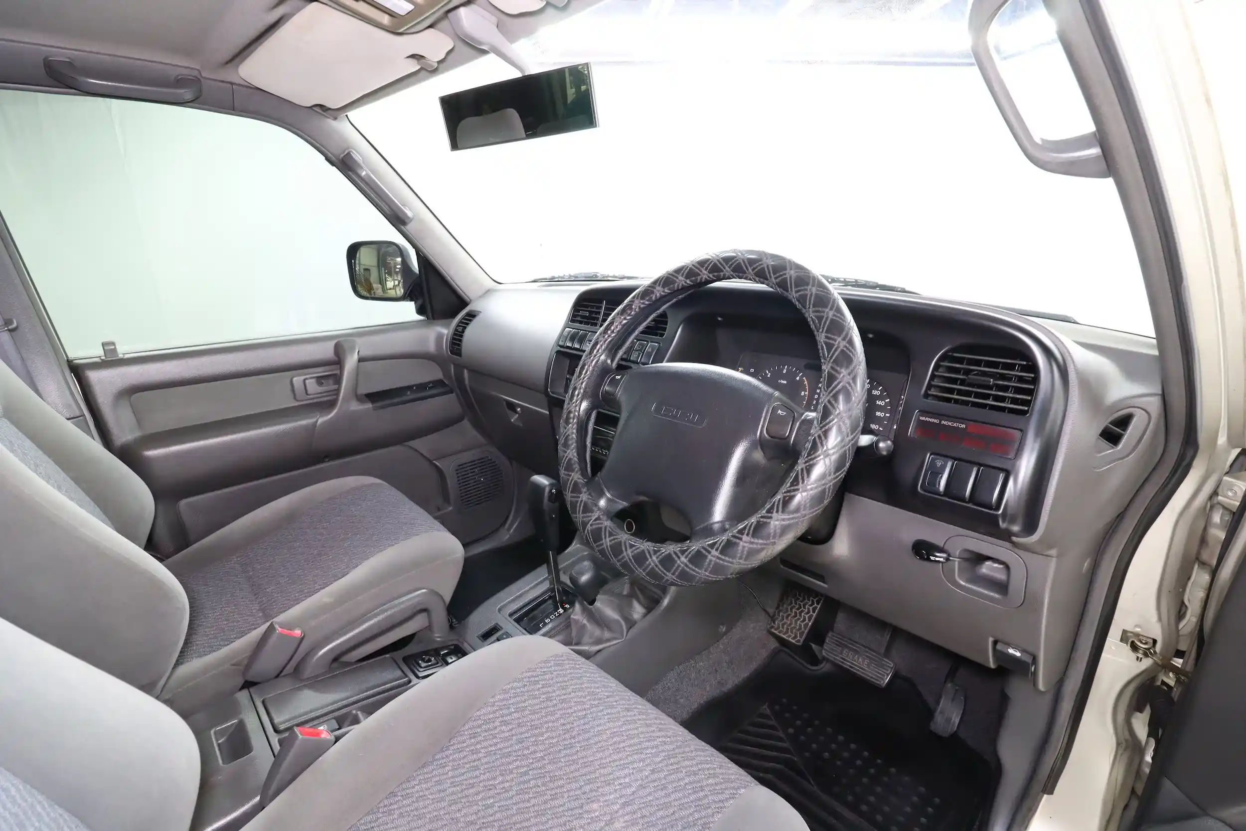 1996 Isuzu Bighorn Plaisir Short