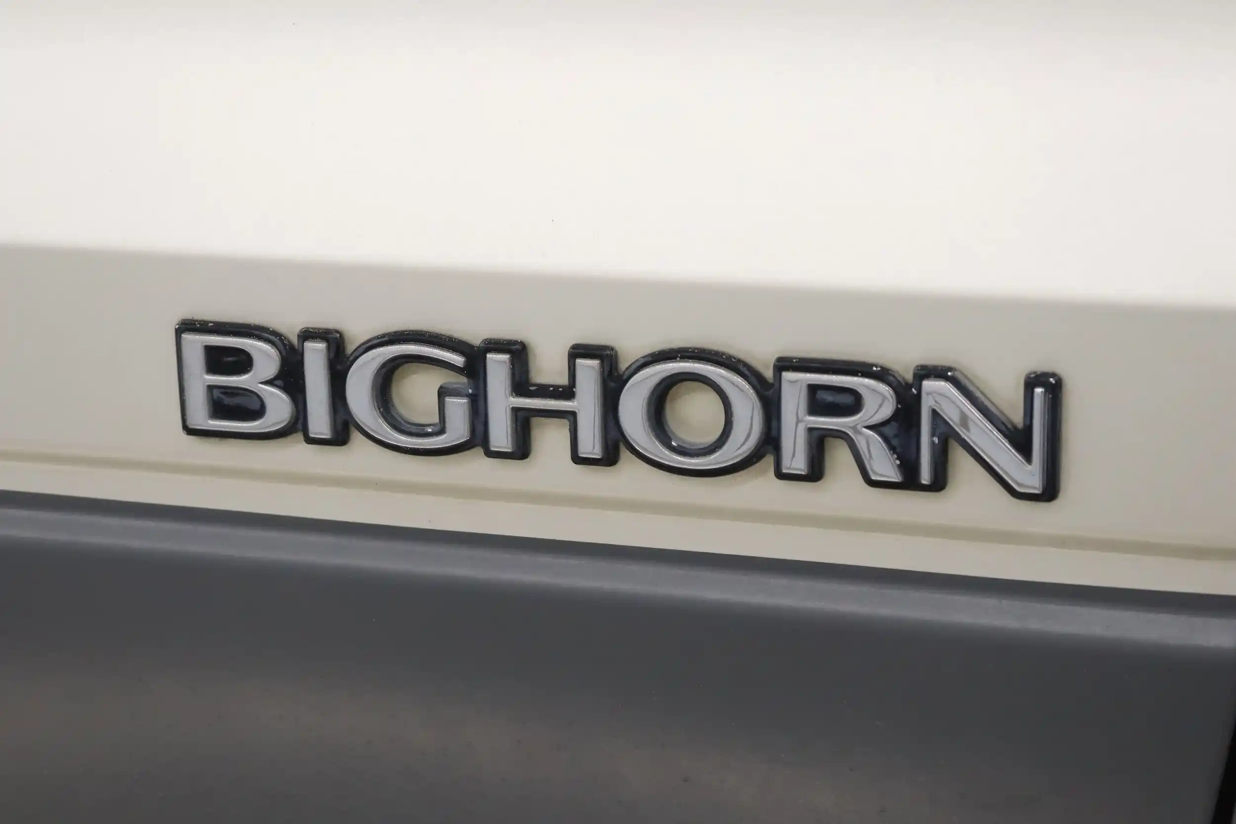 1996 Isuzu Bighorn Plaisir Short