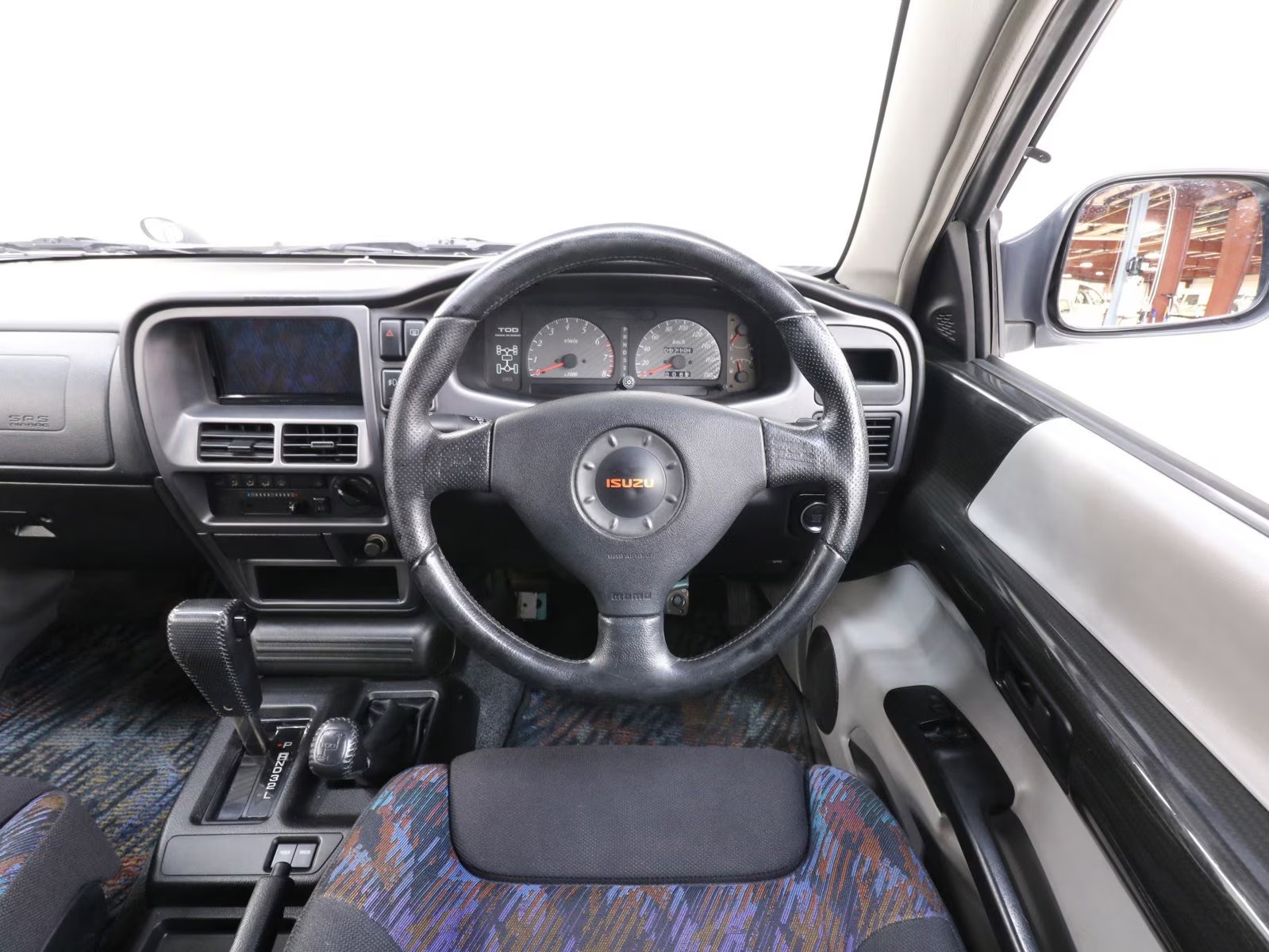 1997 Isuzu VehiCROSS