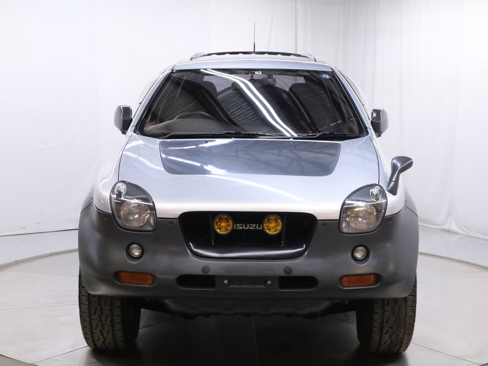 1997 Isuzu VehiCROSS