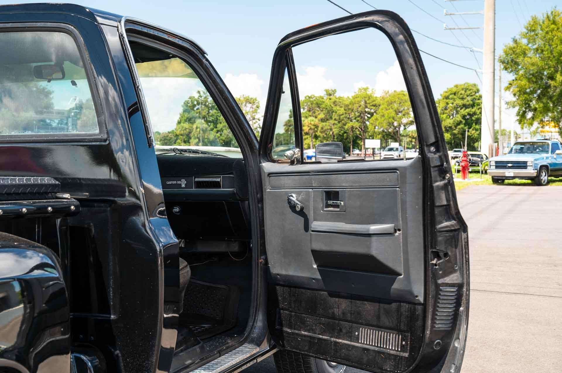 1986 Chevrolet C10 Step Side