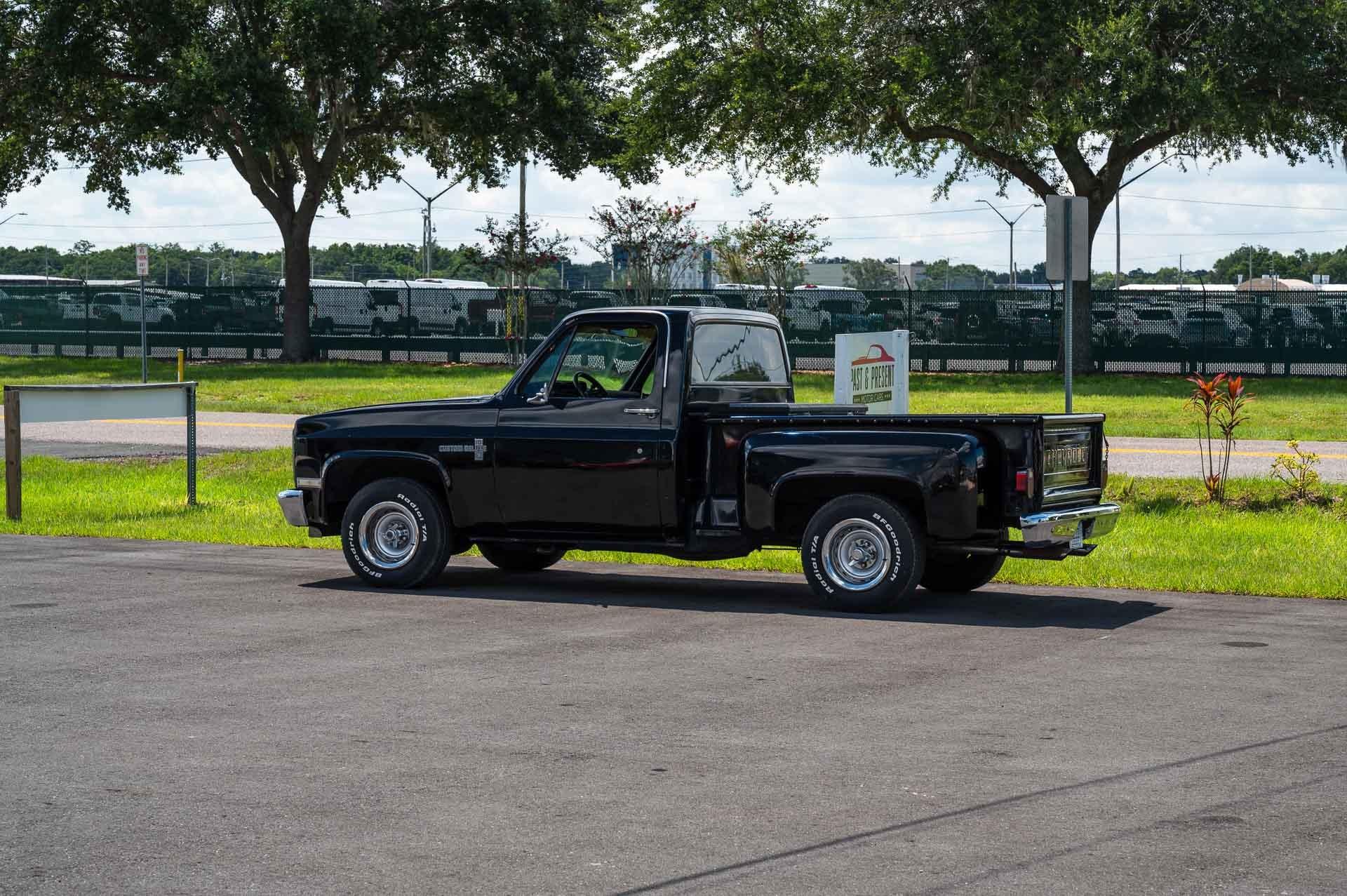 1986 Chevrolet C10 Step Side