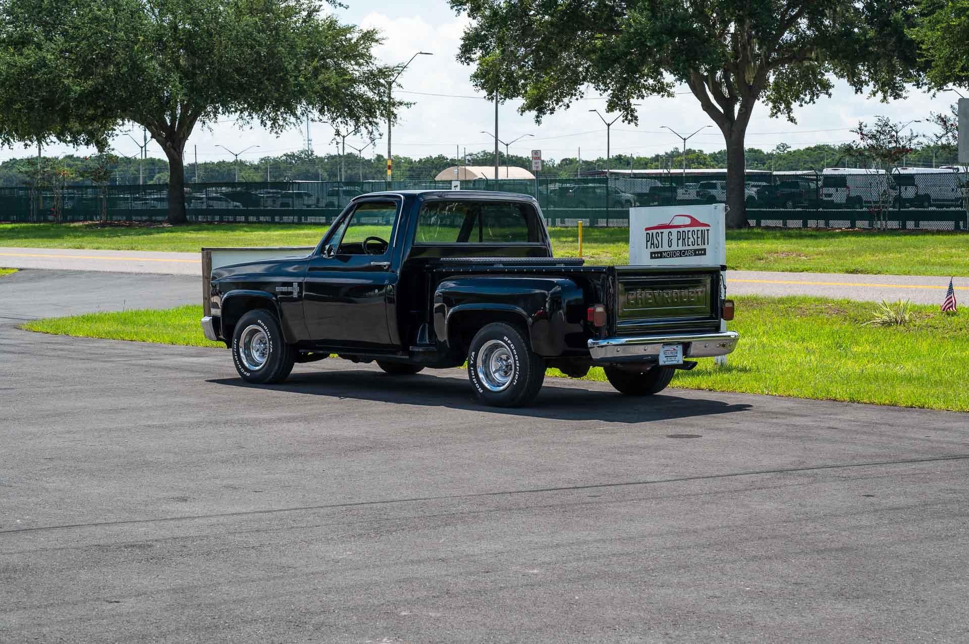 1986 Chevrolet C10 Step Side