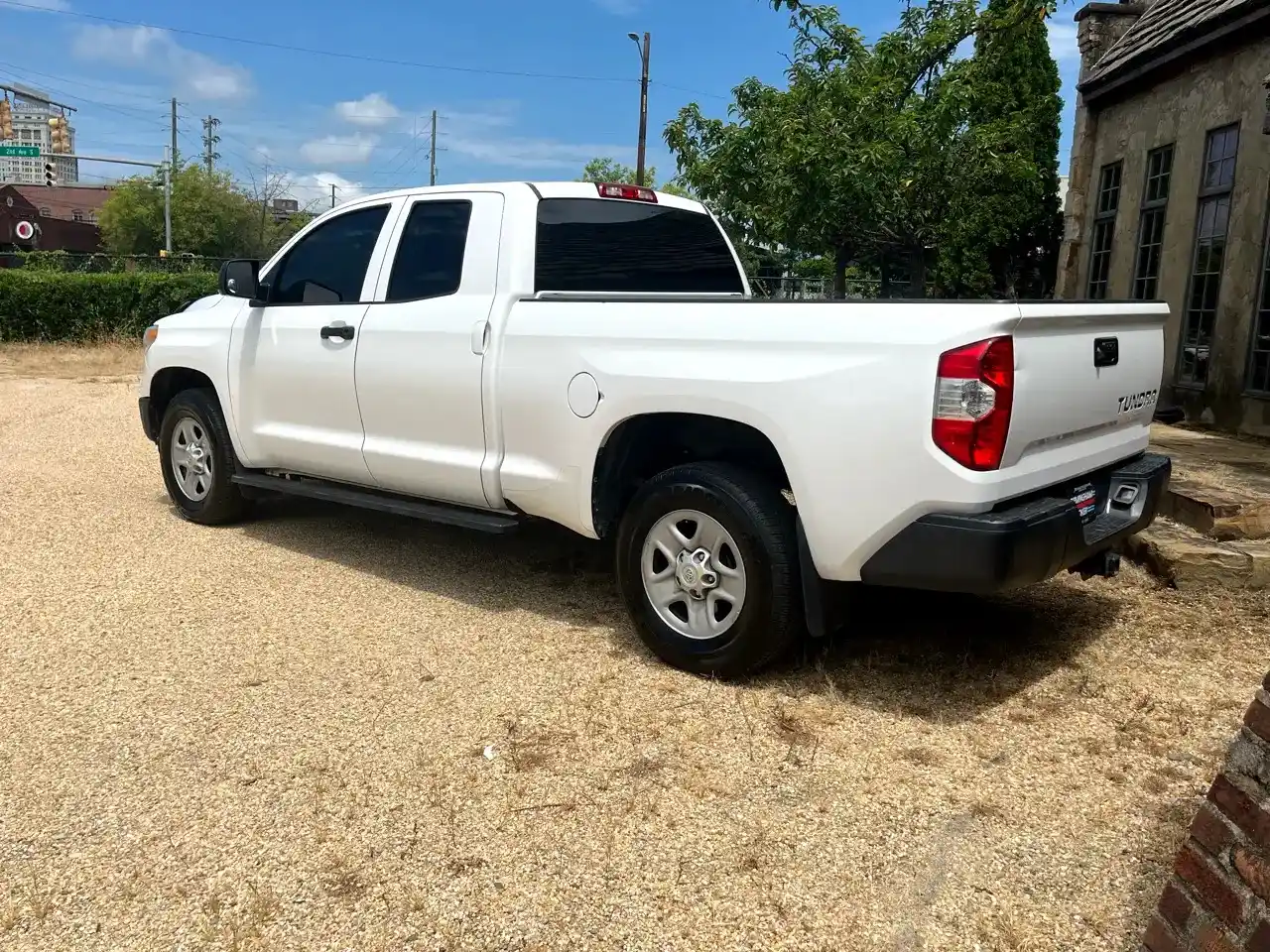 2017 Toyota Tundra SR5