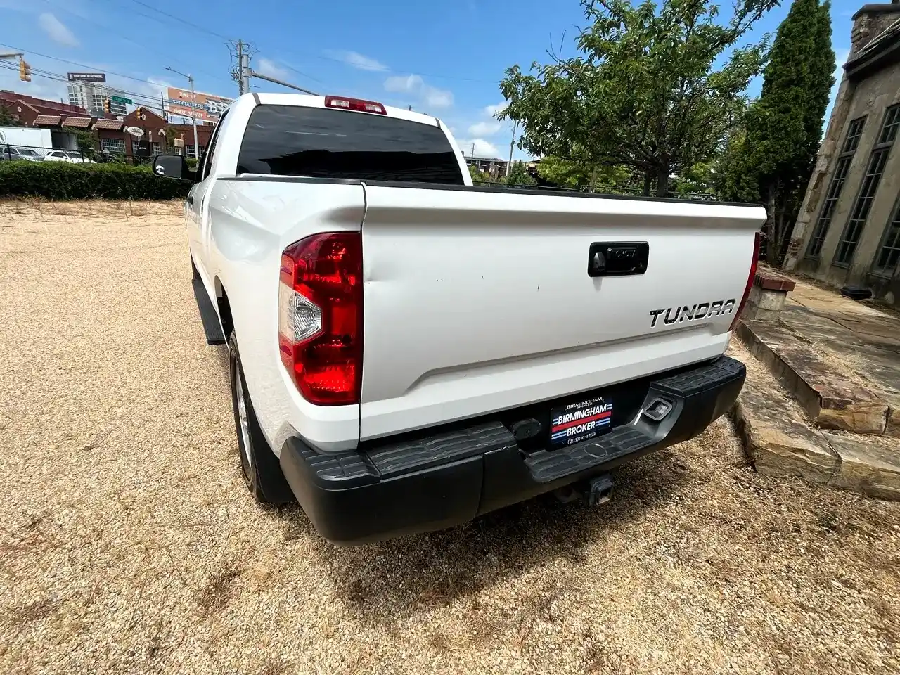 2017 Toyota Tundra SR5