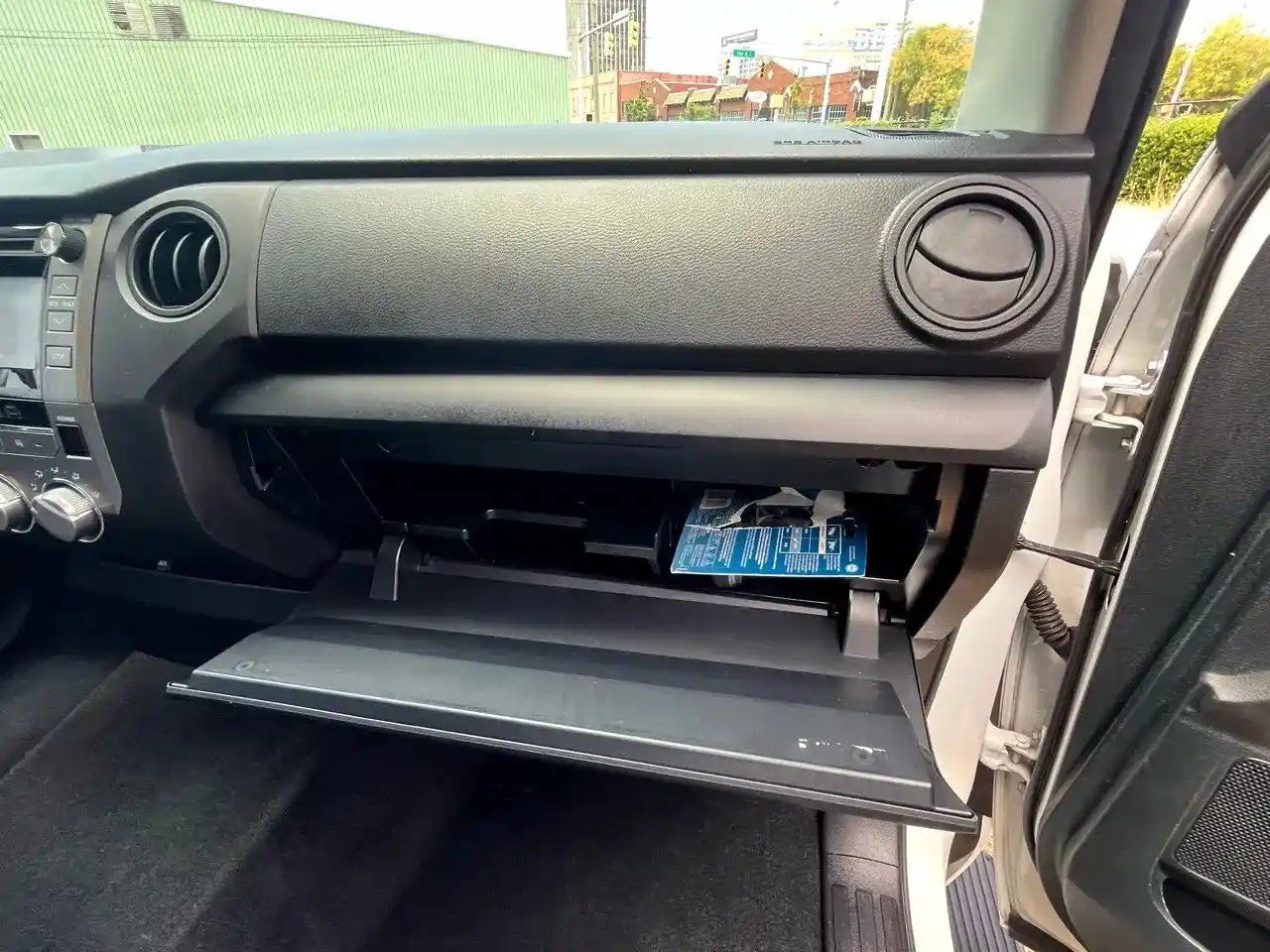 2017 Toyota Tundra SR5