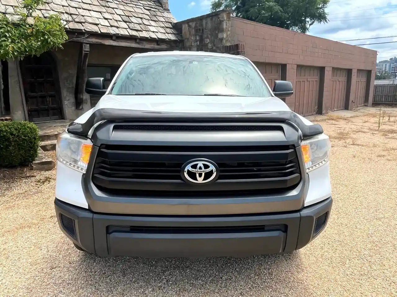 2017 Toyota Tundra SR5
