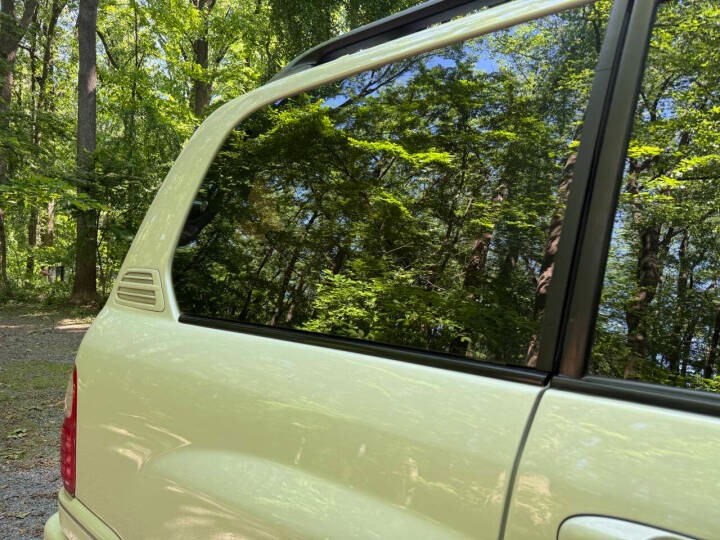 2000 Lexus LX 470