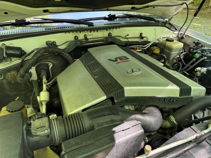 2000 Lexus LX 470