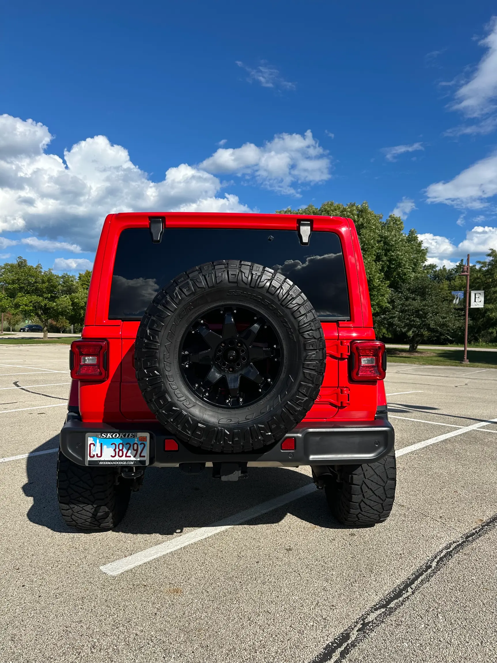 Sold: 2021 Jeep Wrangler Unlimited Sahara 4×4