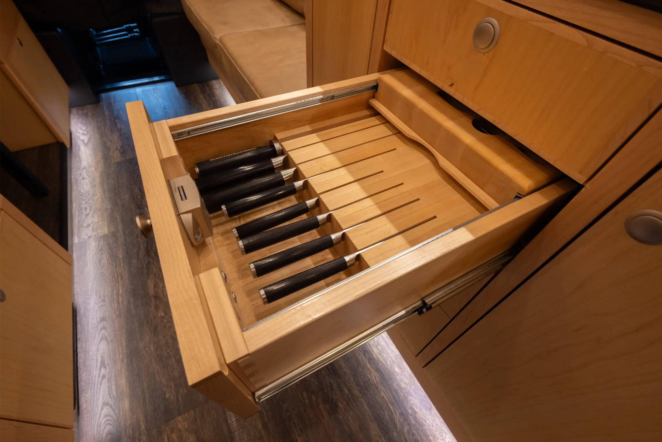 2021 EarthRoamer XV-LTi 031