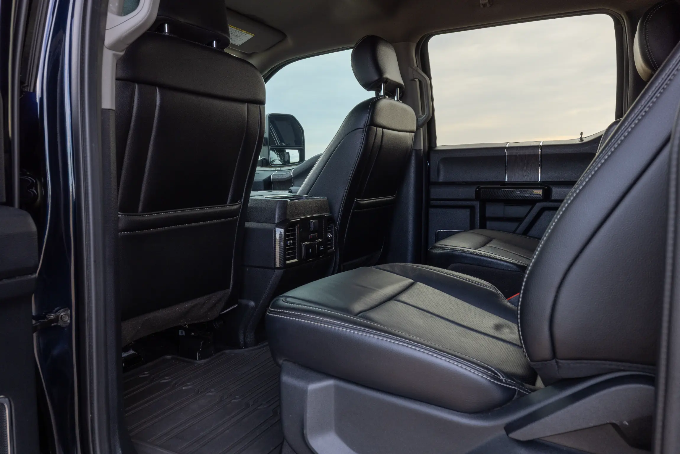 2021 EarthRoamer XV-LTi 031