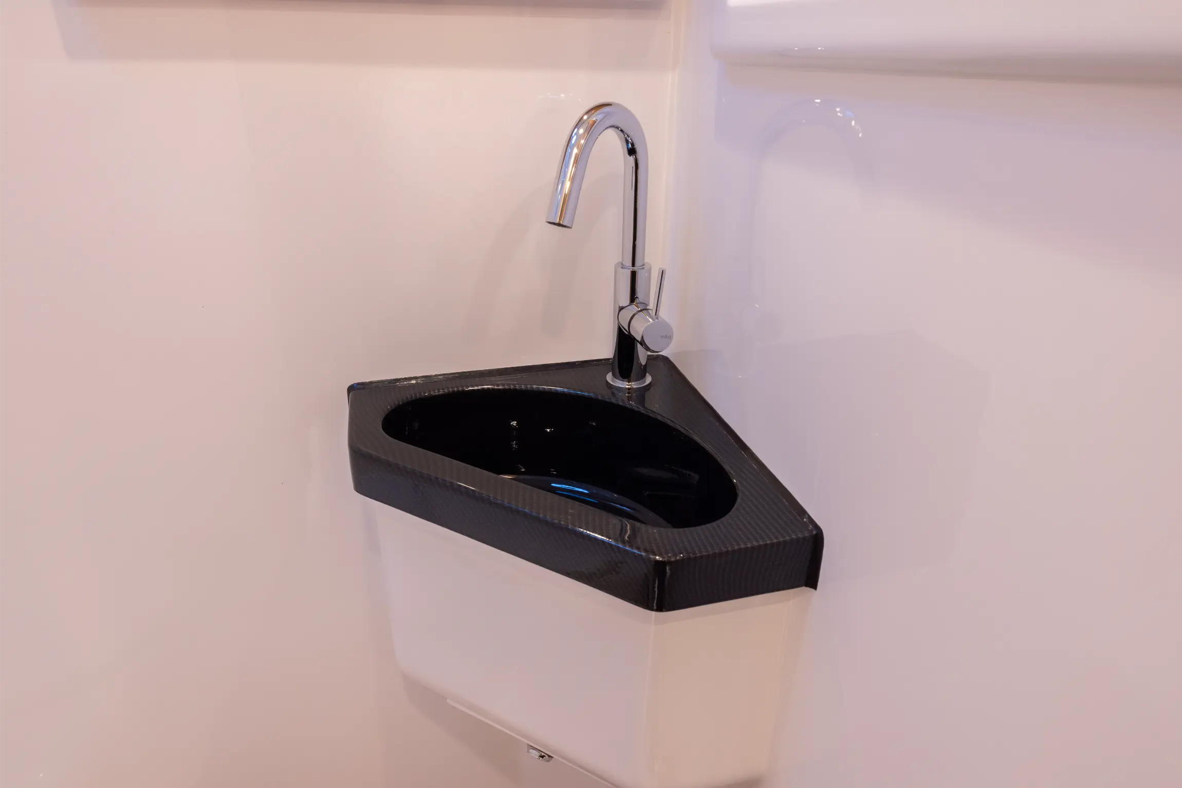 2021 EarthRoamer XV-LTi 031