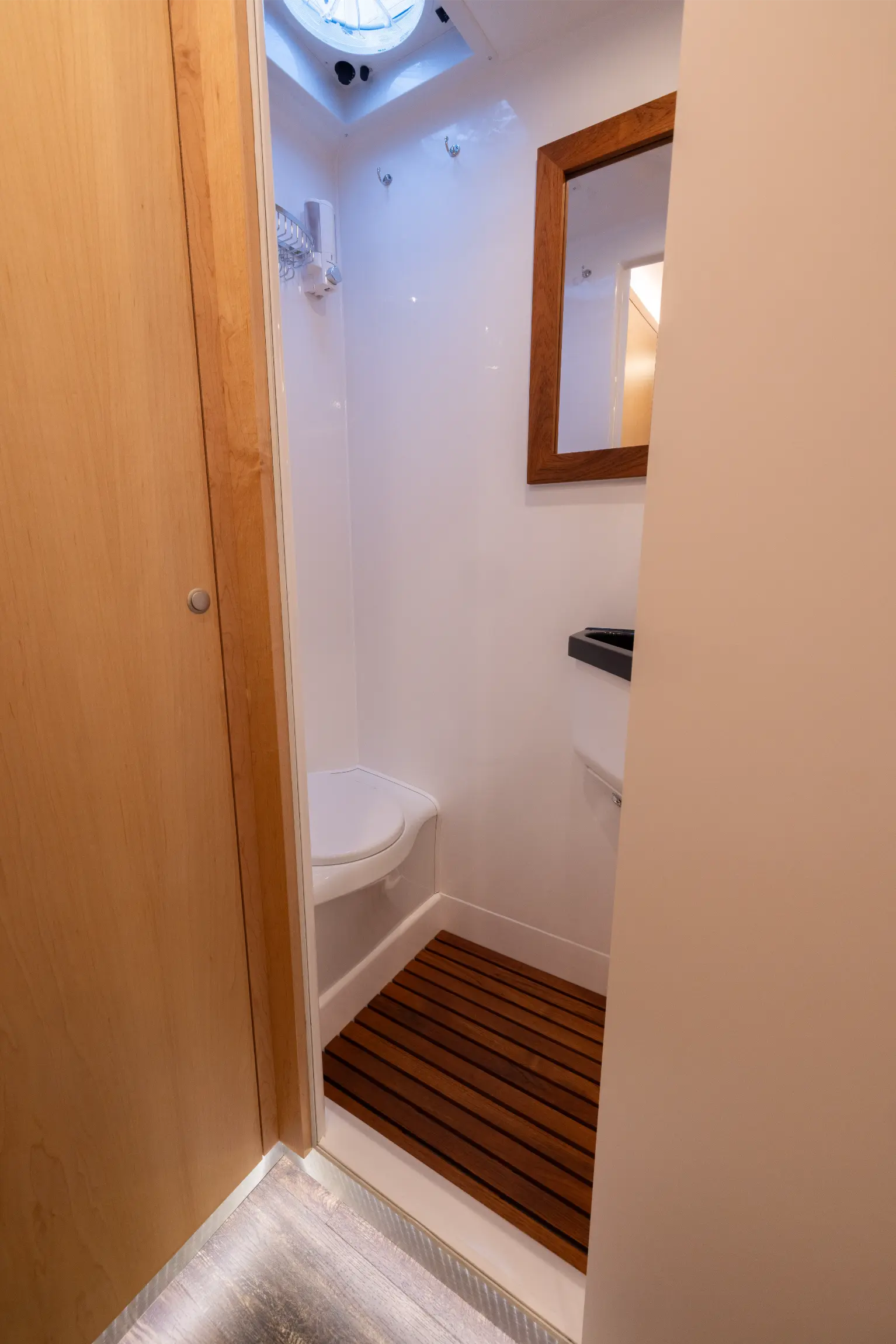 2021 EarthRoamer XV-LTi 031