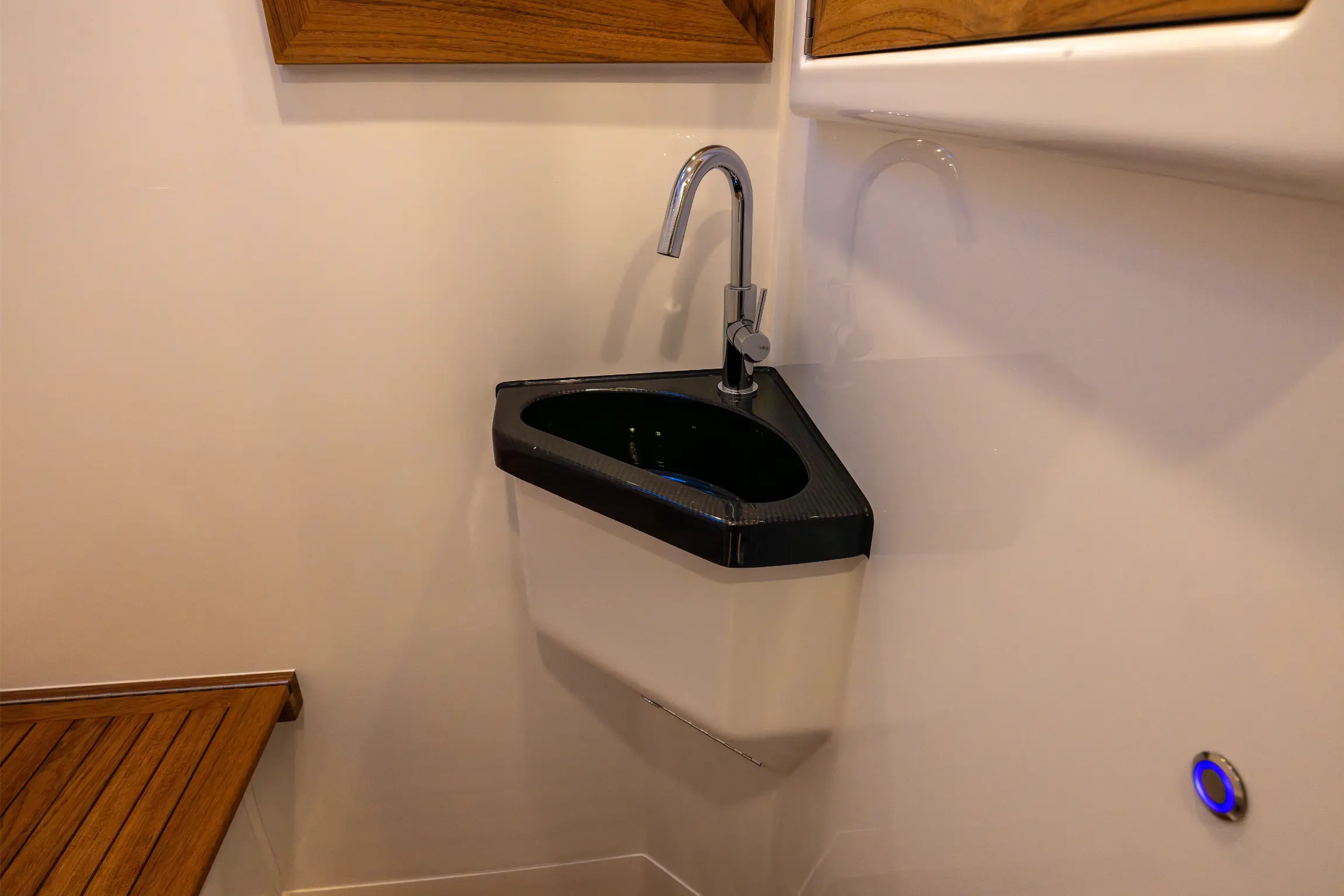 2023 EarthRoamer XV-LTi 116