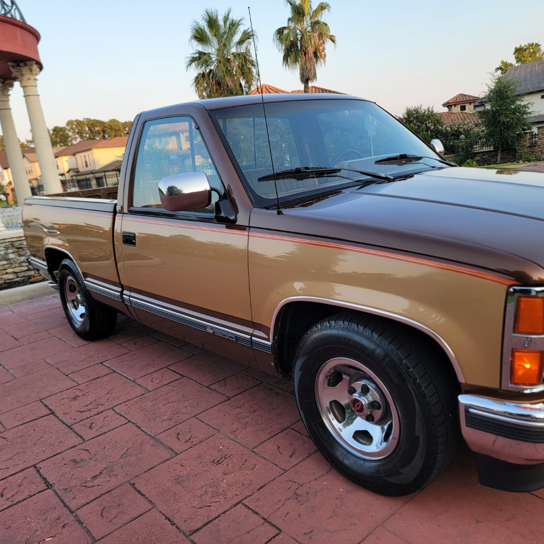 1989 Chevrolet C1500 Silverado - 5