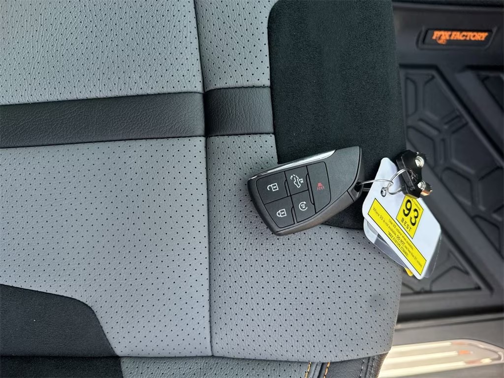 2025 Chevrolet Silverado 1500 RST Fox Factory Performance Package