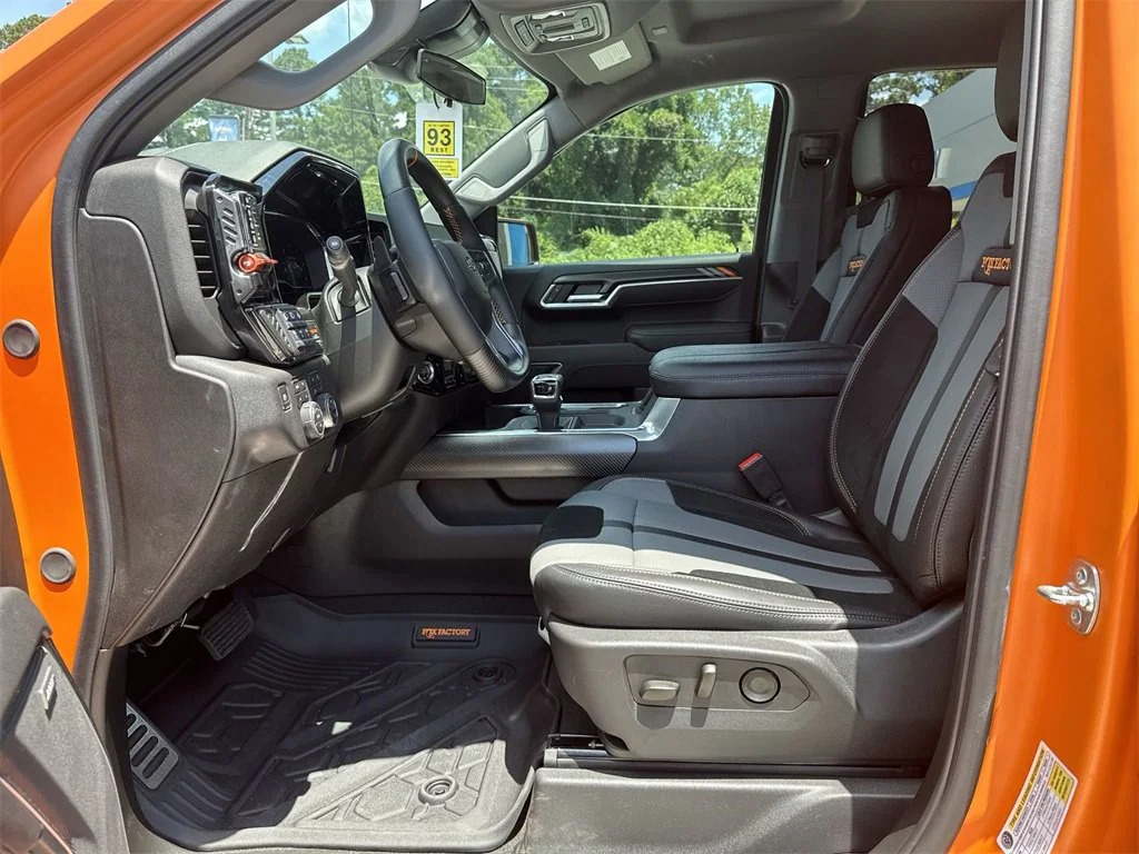 2025 Chevrolet Silverado 1500 RST Fox Factory Performance Package