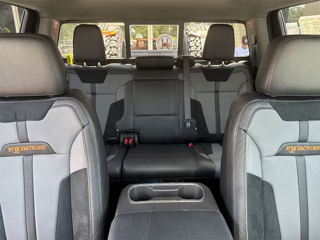 2025 Chevrolet Silverado 1500 RST Fox Factory Performance Package