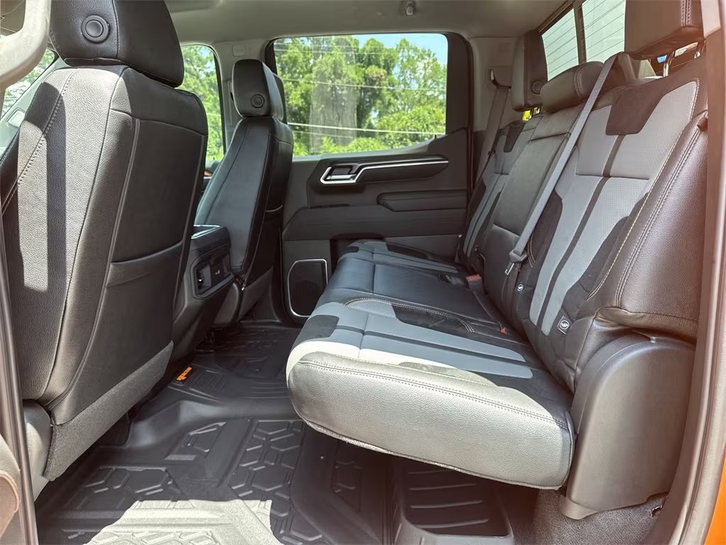 2025 Chevrolet Silverado 1500 RST Fox Factory Performance Package