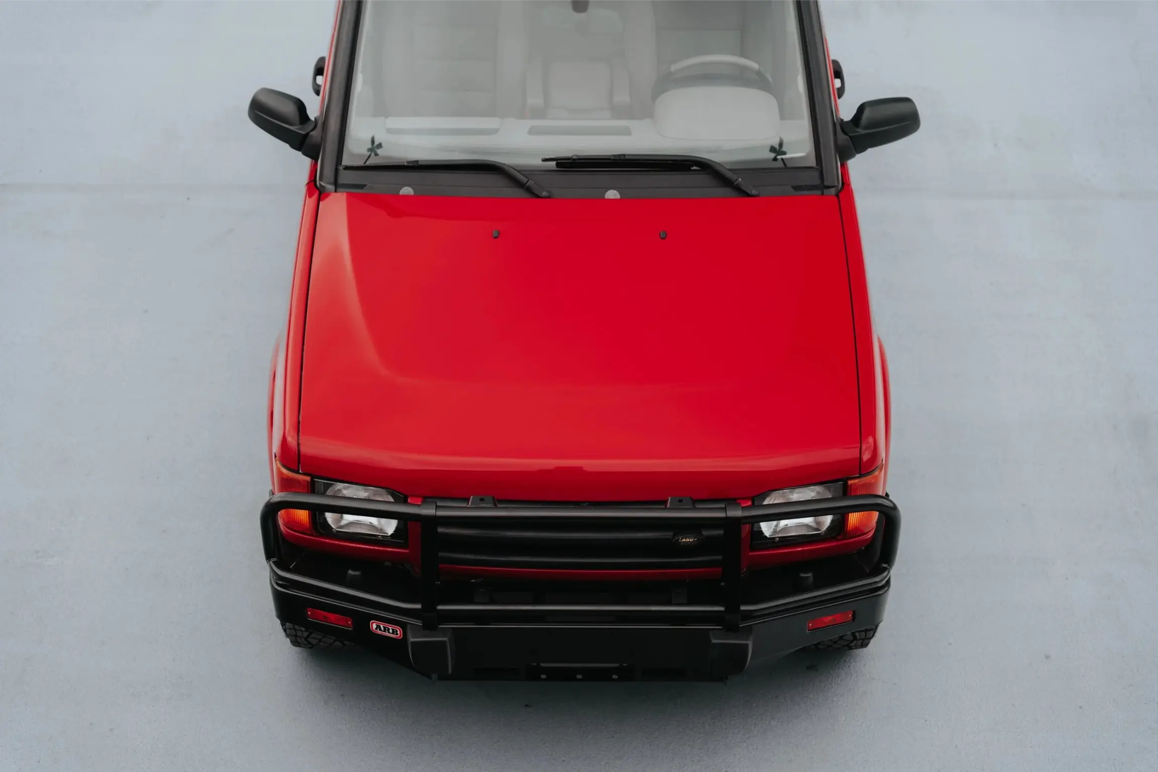 Rutland Red 2000 Land Rover Discovery II