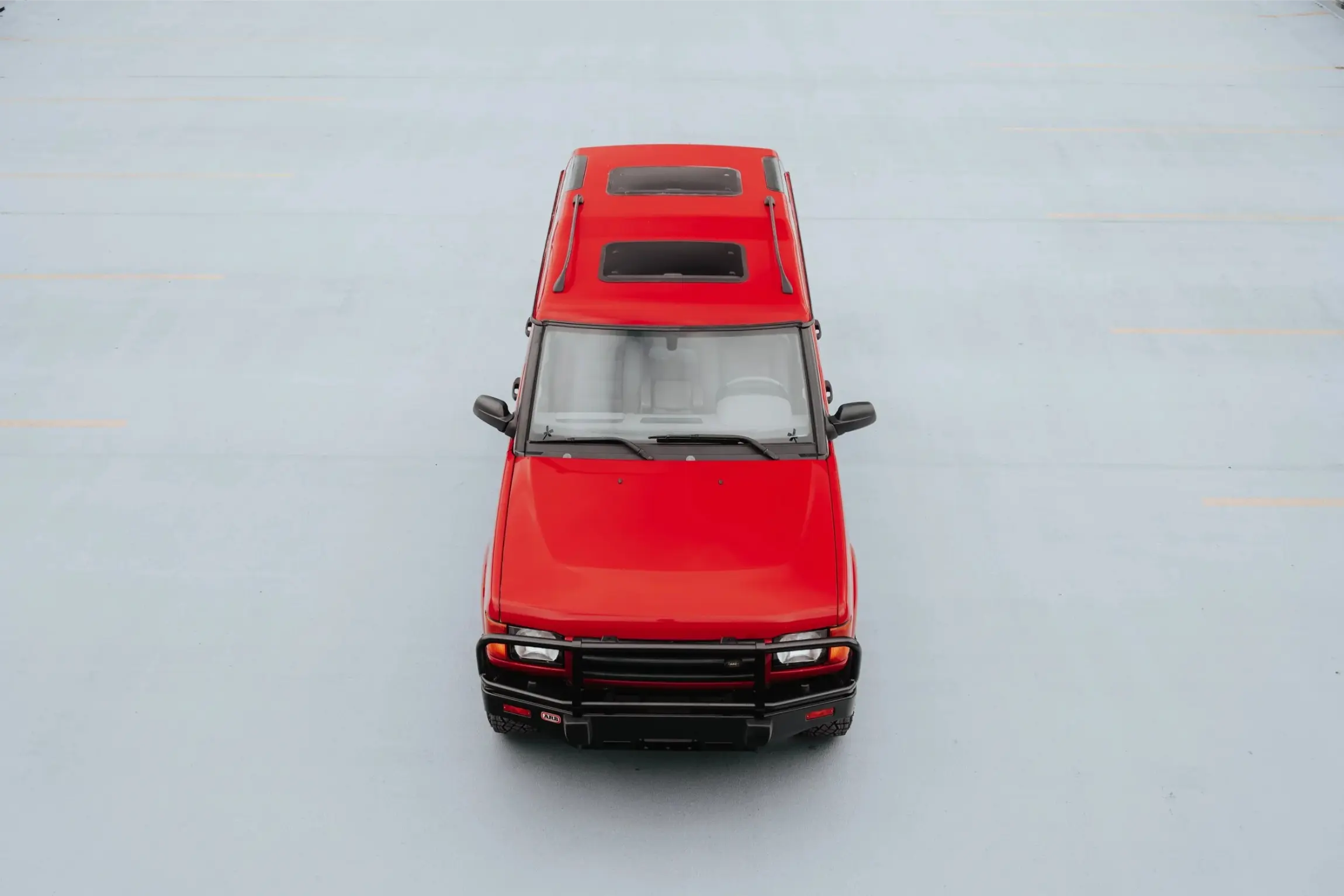 Rutland Red 2000 Land Rover Discovery II