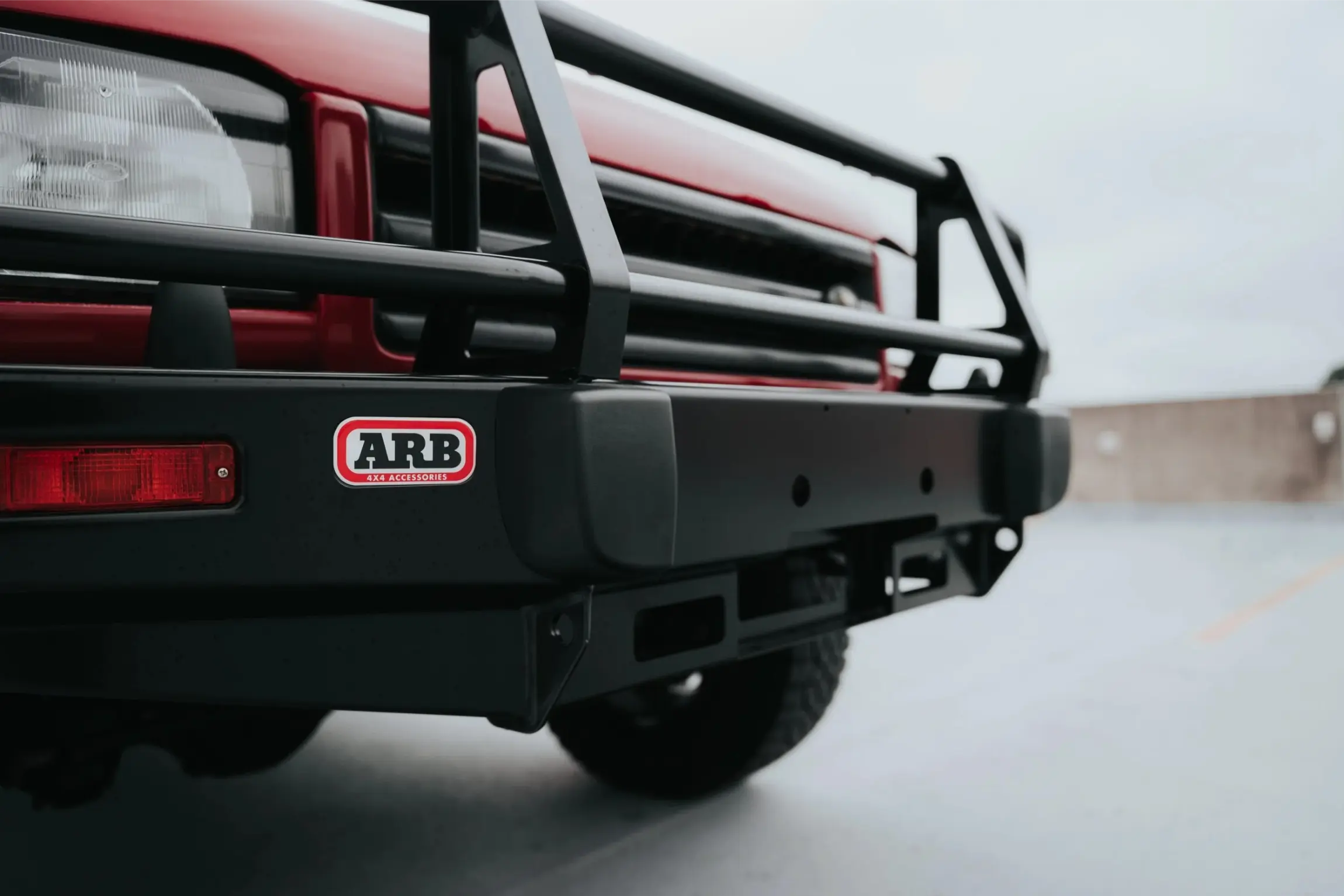 Rutland Red 2000 Land Rover Discovery II