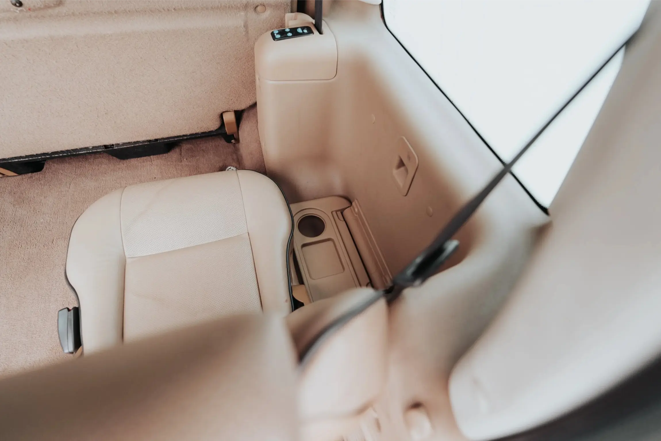 Rutland Red 2000 Land Rover Discovery II