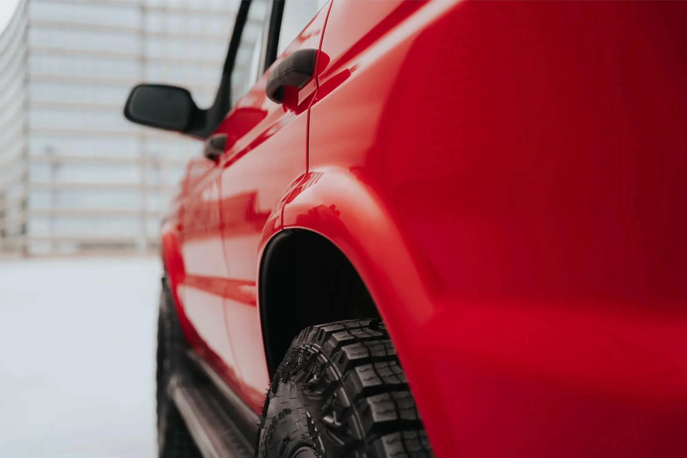 Rutland Red 2000 Land Rover Discovery II