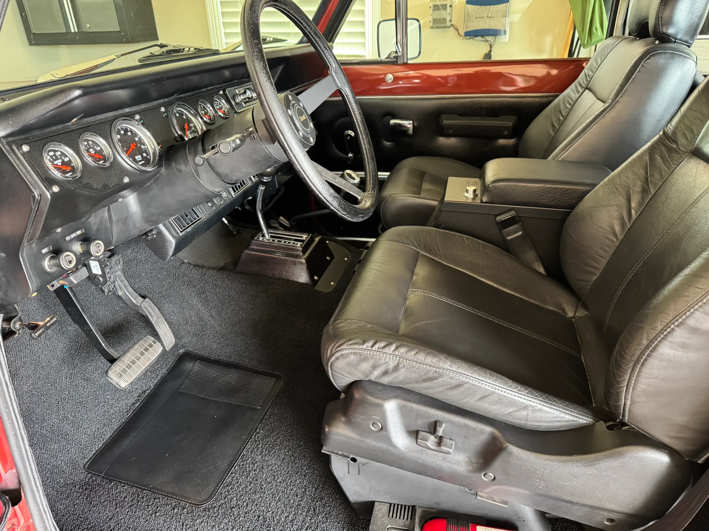 6.0L V8-Powered 1979 International Harvester Scout II