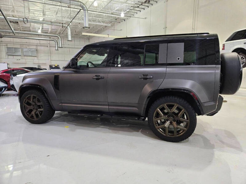 2025 Land Rover Defender 110 P635 OCTA