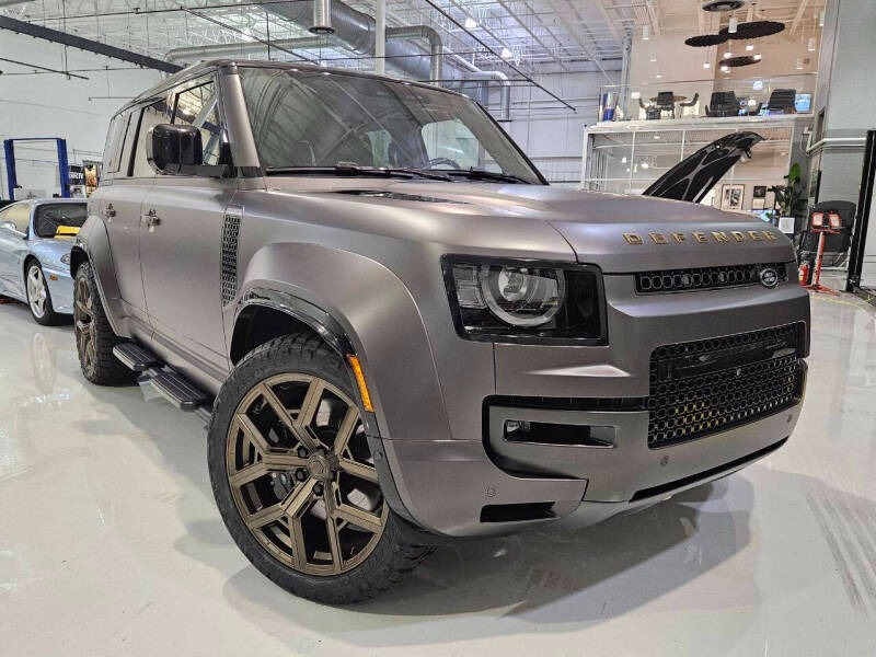 2025 Land Rover Defender 110 P635 OCTA