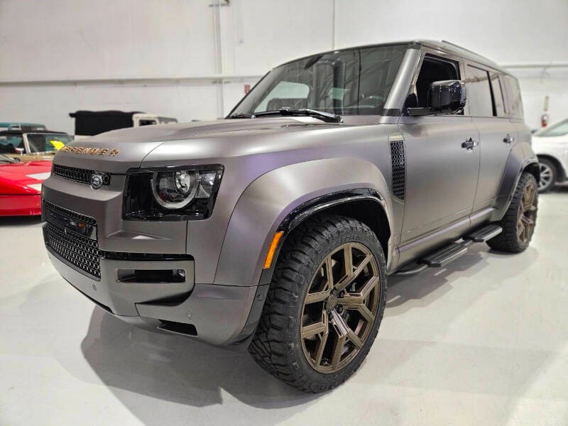2025 Land Rover Defender 110 P635 OCTA