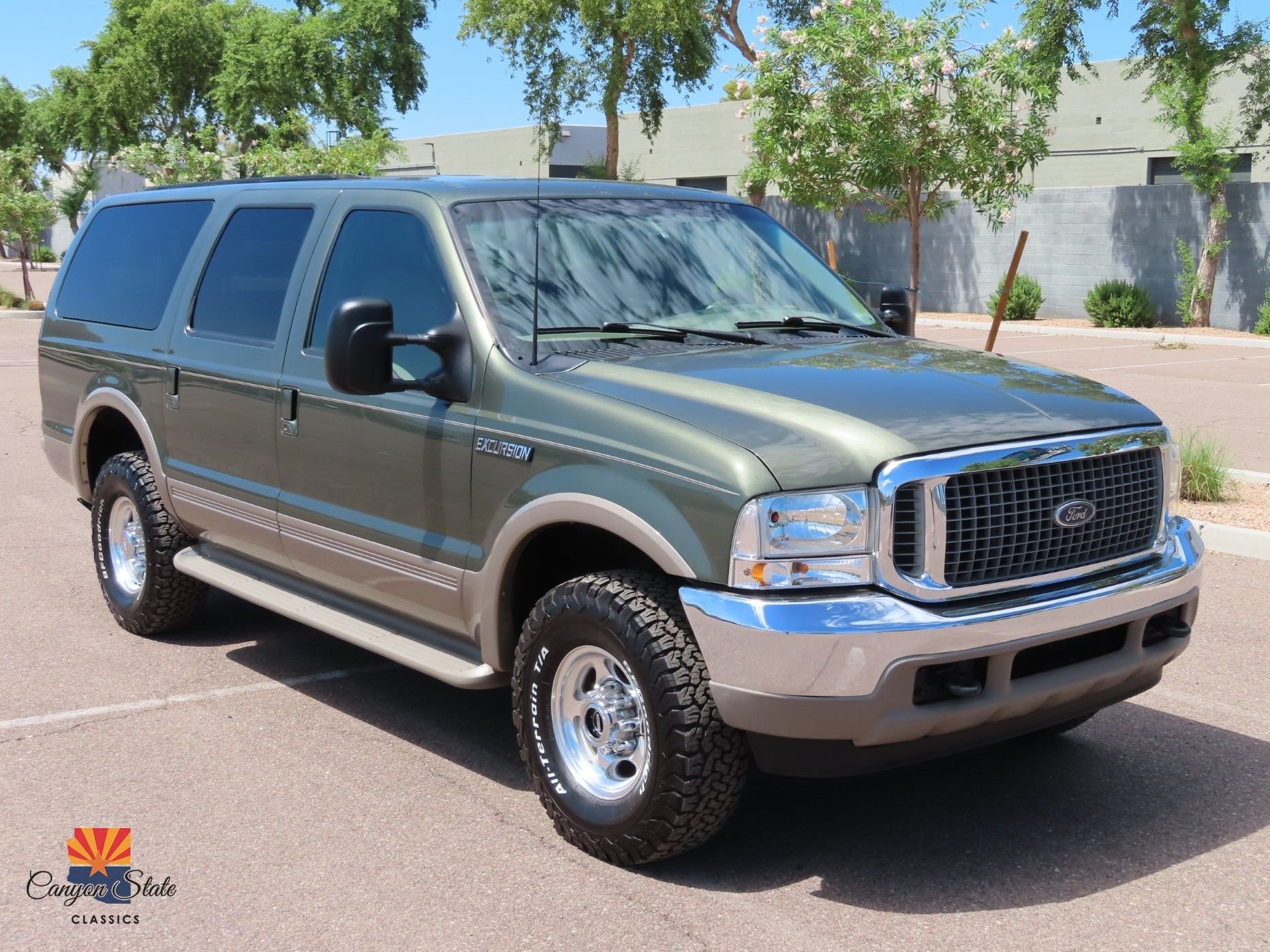 Sold: 2000 Ford Excursion