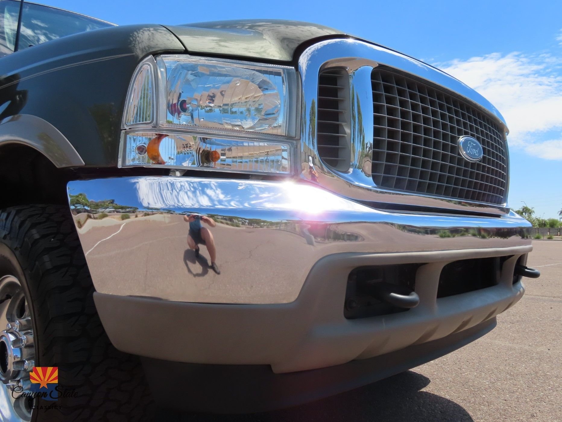 Sold: 2000 Ford Excursion
