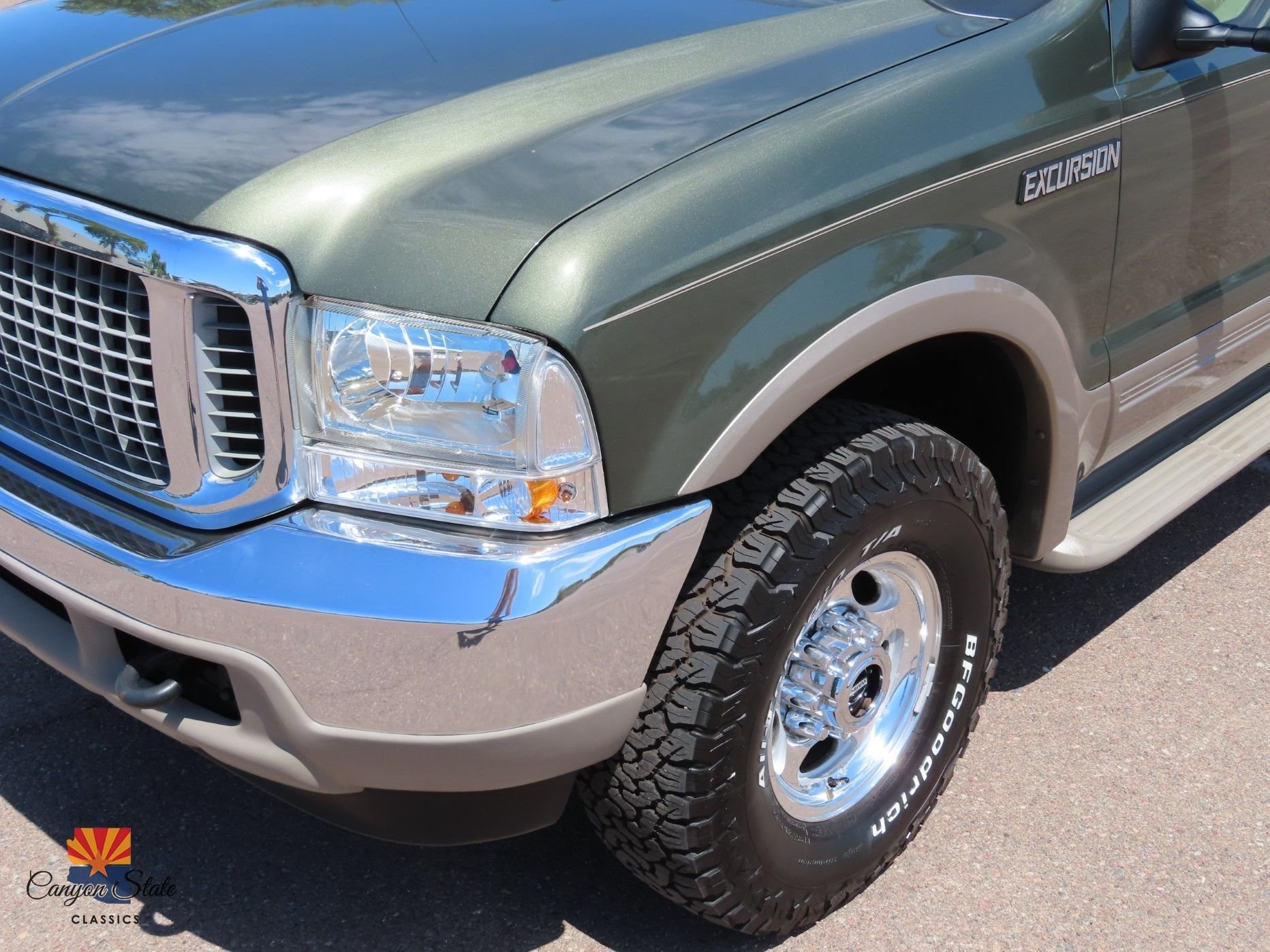 Sold: 2000 Ford Excursion