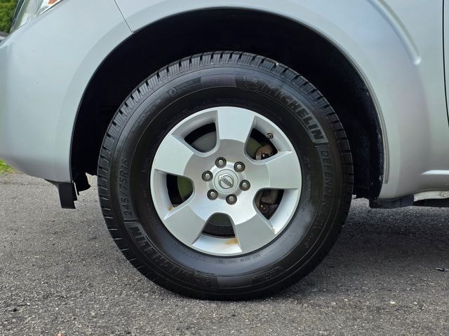 2012 Nissan Pathfinder S - 2