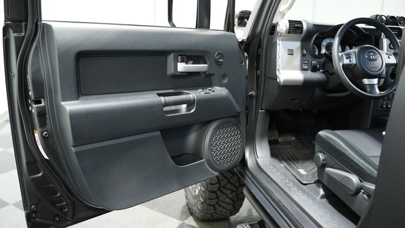 30k Mile Supercharged 2011 Toyota FJ Cruiser
