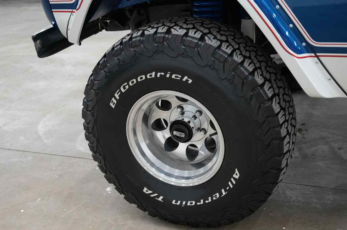 Sold: 1969 Ford Bronco