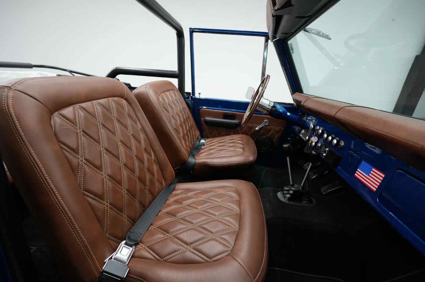 Sold: 1969 Ford Bronco