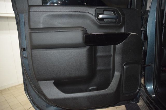 2020 Chevrolet Silverado 2500HD LTZ Black Widow
