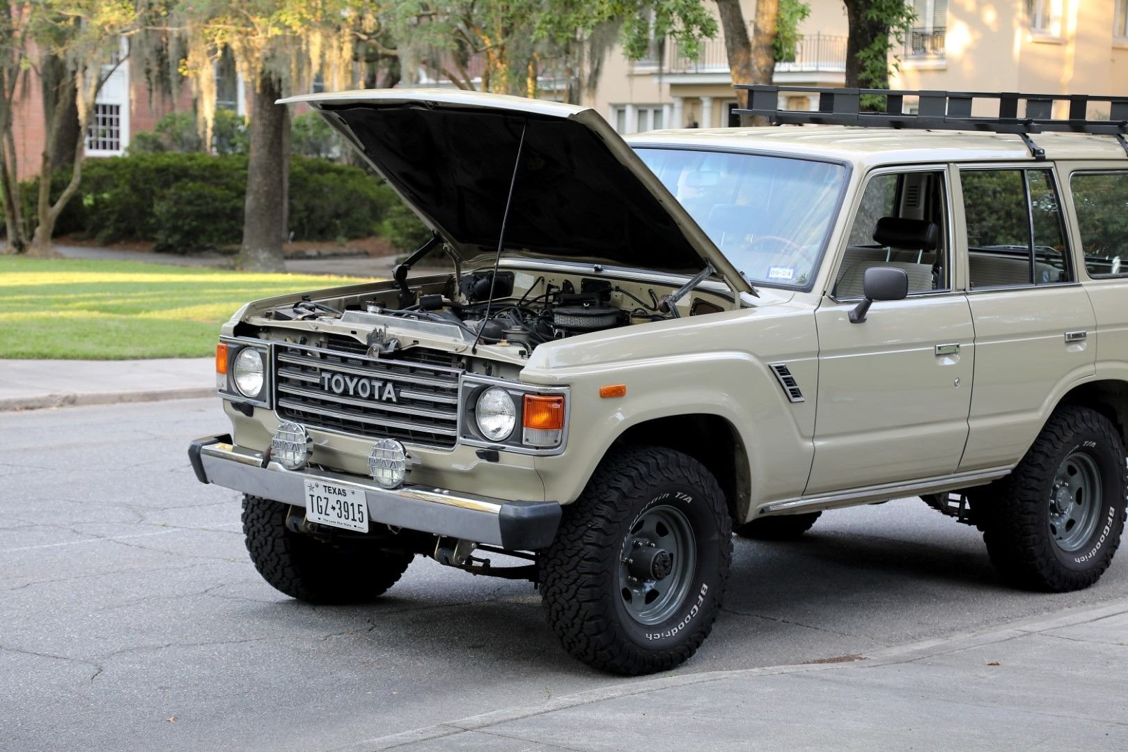 Sold: 1987 Toyota Land Cruiser FJ60