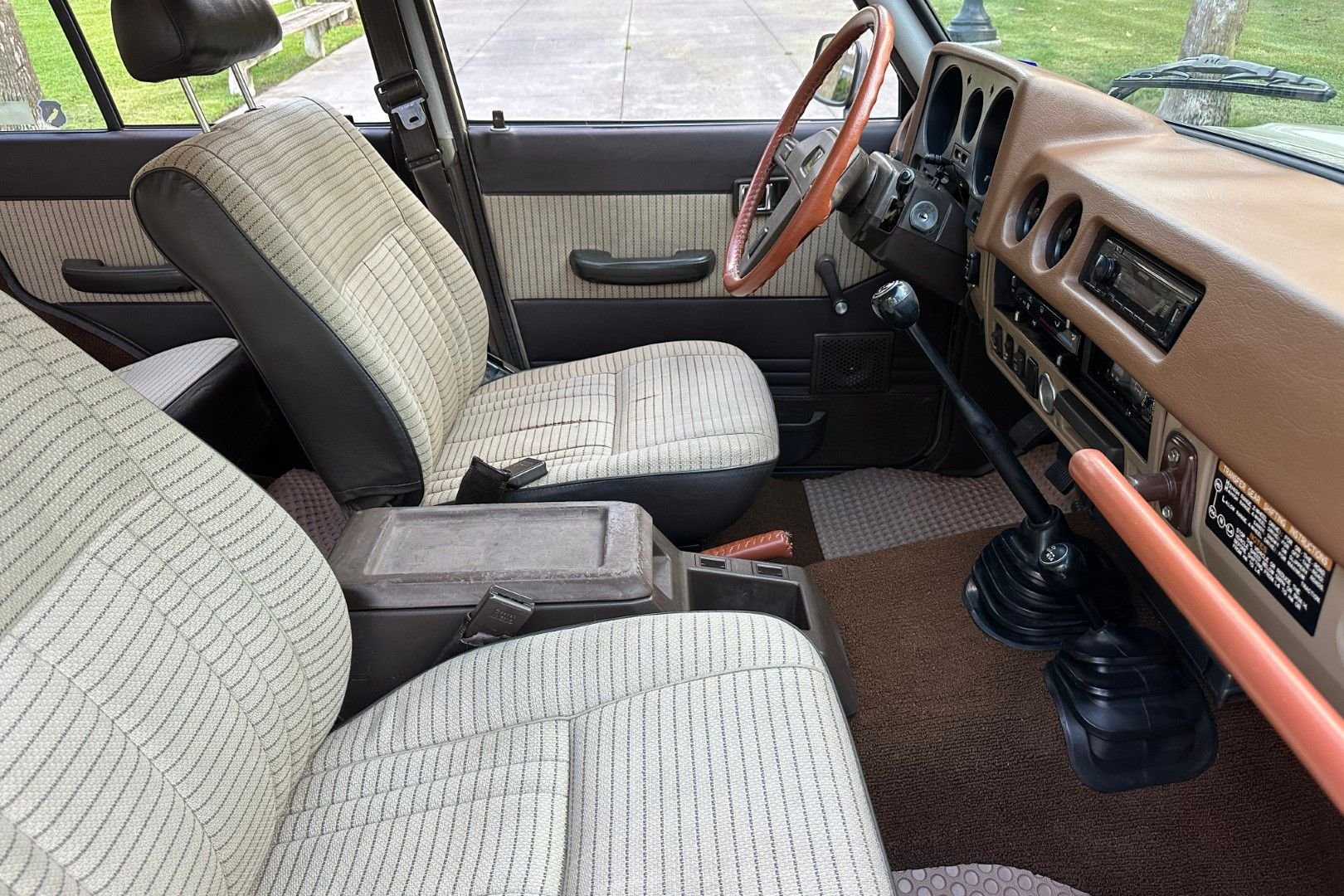 Sold: 1987 Toyota Land Cruiser FJ60